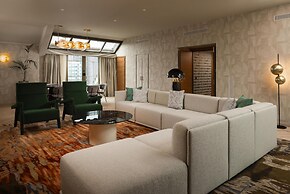 Hilton Milan
