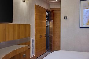 Hilton Milan