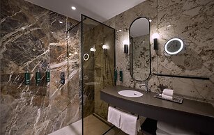 Hilton Milan