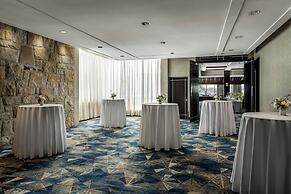 Sheraton Montreal Airport Hotel
