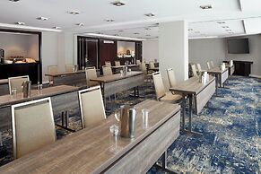 Sheraton Montreal Airport Hotel