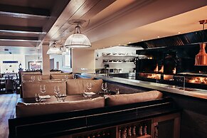 Low Wood Bay Resort & Spa