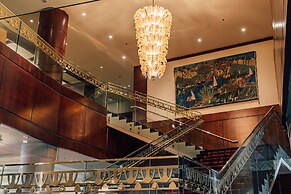 The Nile Ritz-Carlton, Cairo