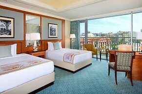 The Nile Ritz-Carlton, Cairo