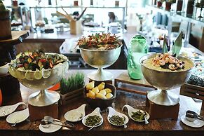 The Nile Ritz-Carlton, Cairo