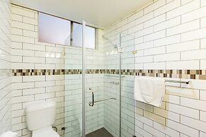 Elkira Court Motel