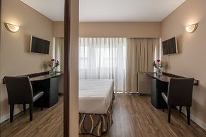 Exe Hotel Colón