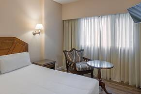 Exe Hotel Colón