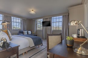Richmond Hill Hotel