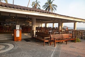 Emporio Ixtapa - with Optional All Inclusive