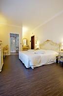 HOTEL STENDHAL