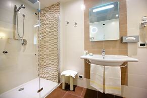 HOTEL STENDHAL