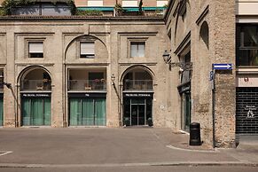 HOTEL STENDHAL
