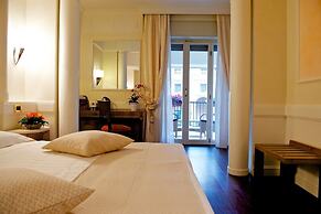 HOTEL STENDHAL