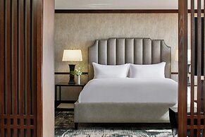 Renaissance Mobile Riverview Plaza Hotel