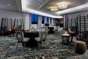 Renaissance Mobile Riverview Plaza Hotel