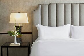 Renaissance Mobile Riverview Plaza Hotel