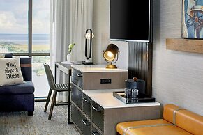 Renaissance Mobile Riverview Plaza Hotel