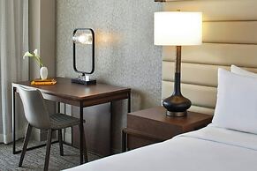Renaissance Mobile Riverview Plaza Hotel