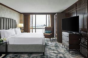 Renaissance Mobile Riverview Plaza Hotel