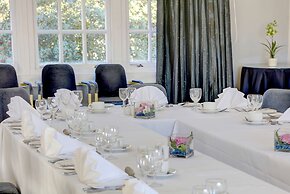 Best Western Kings Manor Hotel