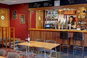Best Western Kings Manor Hotel