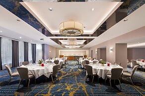 Crowne Plaza Gerrards Cross by IHG
