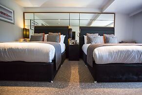 Crowne Plaza Gerrards Cross by IHG