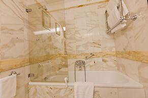 Doria Grand Hotel