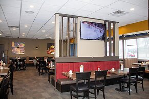 Travelodge by Wyndham Regina