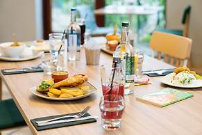 Holiday Inn Gloucester-Cheltenham by IHG