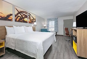 Days Inn by Wyndham Greenville MS