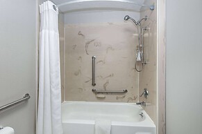 Days Inn by Wyndham Greenville MS