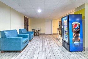 Days Inn by Wyndham Greenville MS