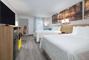 Days Inn by Wyndham Greenville MS