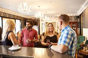 Prince's Gate Hotel