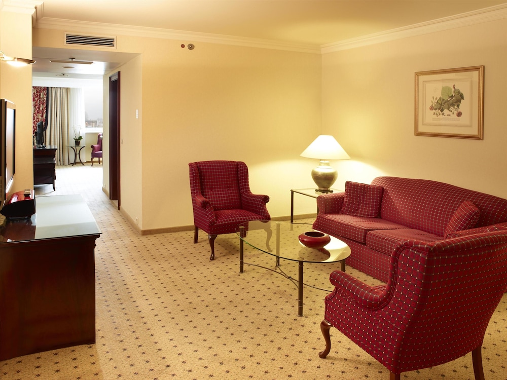 Hilton Antwerp Old Town