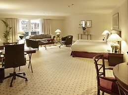 Hilton Antwerp Old Town
