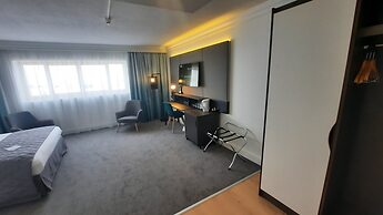 Holiday Inn Calais by IHG
