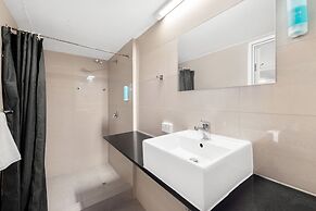 Hamilton Brisbane Airport Hotel