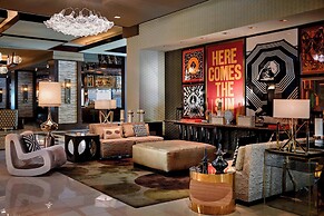 Renaissance Phoenix Downtown