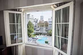 Claridge Hotel