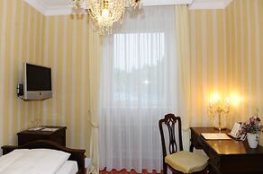 HELIOPARK Bad Hotel zum Hirsch