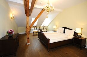 HELIOPARK Bad Hotel zum Hirsch