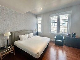 Bedford Regency Hotel, Trademark Collection by Wyndham