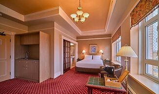 Bedford Regency Hotel, Trademark Collection by Wyndham