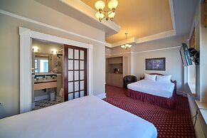 Bedford Regency Hotel, Trademark Collection by Wyndham