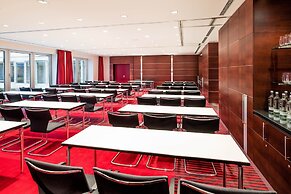Sheraton Duesseldorf Airport Hotel