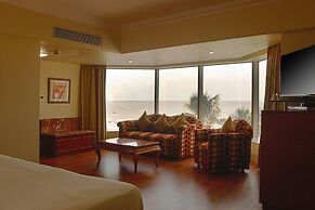 Ramada Plaza by Wyndham Palm Grove