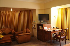 Ramada Plaza by Wyndham Palm Grove